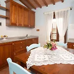 La Pietraia By Vacavilla *